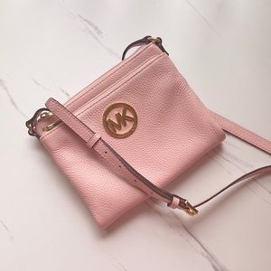 Michael Kors Fulton Crossbody